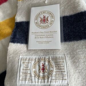 Hudson's Bay Company Wool Blanket 8 Point King